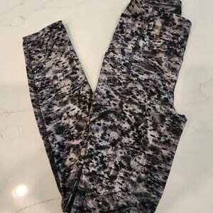 Lululemon swift speeds